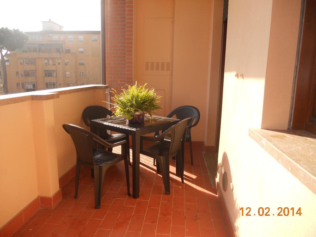 Apartment Via Delle Torri Pisa Oda fotoğraf