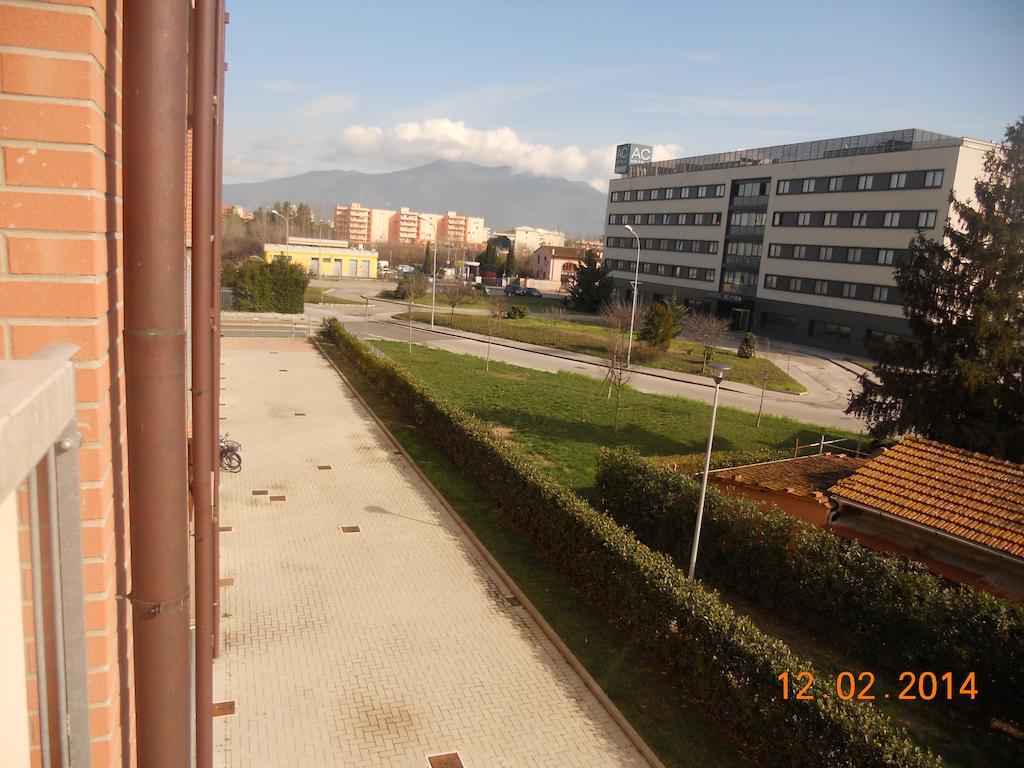 Apartment Via Delle Torri Pisa Oda fotoğraf